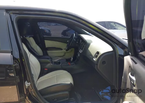 2015 Dodge Charger R/T z USA, uszkodzony, nr VIN 2C3CDXCTXFH862554